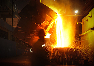 Hornos de fusión de 0,5 a 50 toneladas, con carcasa de acero y de aluminio